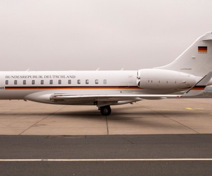 Der erste der drei Bombardier Global 6000 der Flugbereitschaft: Der Jet...