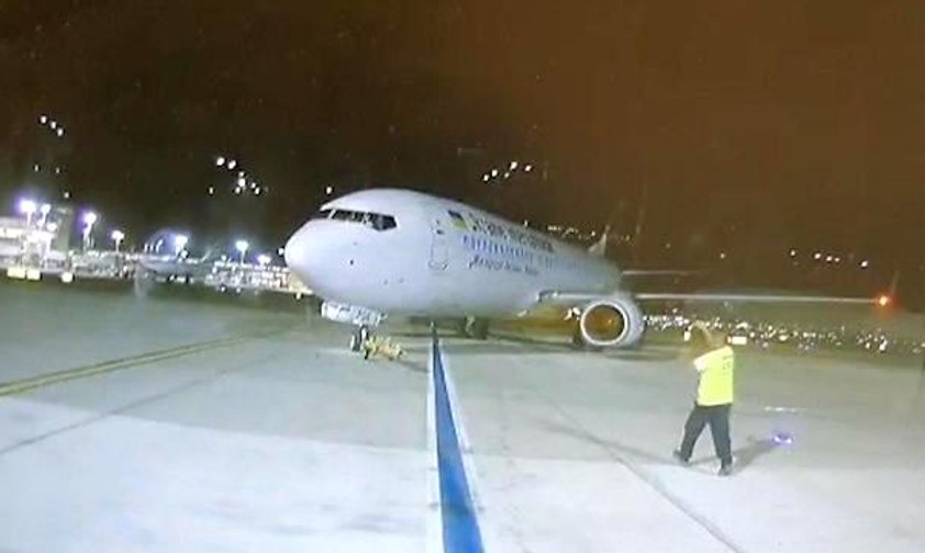 Boeing 737 macht sich selbstständig