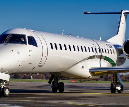 Embraer ERj 145 von Amelia. Künftig statt der Bombardier CRJ 900 von Lufthansa zwischen München und Straßburg im Einsatz.