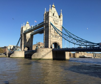 Ganz schlecht sieht es in London aus. Die Ticketverkäufe aus dem Ausland zur Destination liegen gemäß Forward Keys im Juli und August bei 14,2 Prozent von 2019.