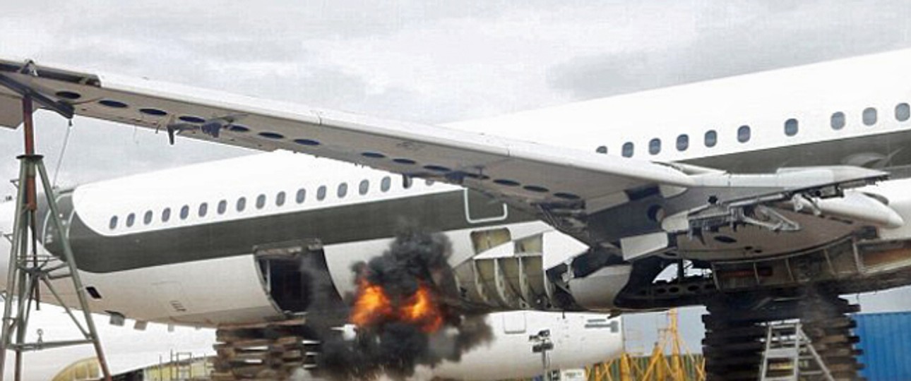 So sähe eine Explosion im Frachtraum ohne Fly Bag aus...