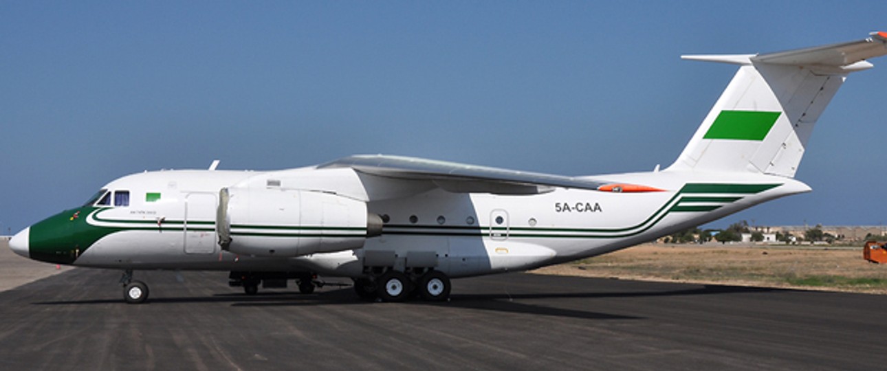 Die libysche Antonow An-74: Objekt des Streites.