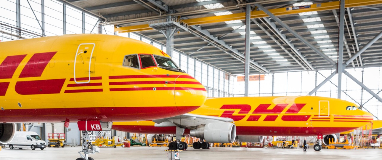 DHL-Hangar in Leipzig: Die betroffene 757 wird nun untersucht.