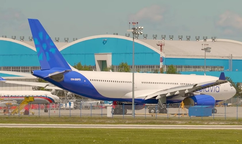 A330-200 von Belavia: Das Flugzeug dürfte die Airline eigentlich nicht einflotten.