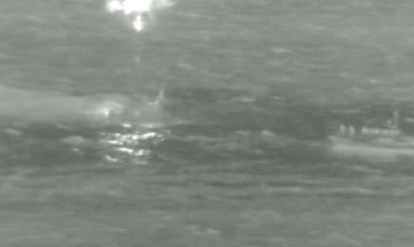 Boeing 737 muss im Meer bei Hawaii notwassern