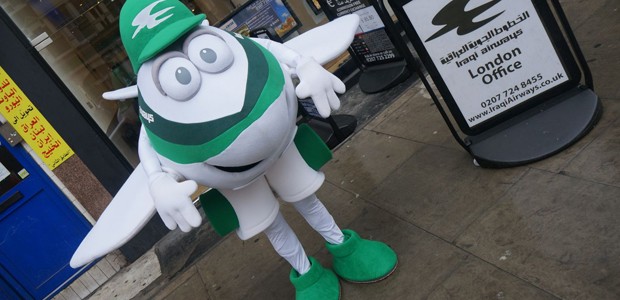 Maskottchen von Iraqi Airways: Freude über Rückkehr nach London.