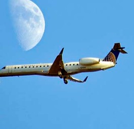Flieger von United: Merkwürdige Route.