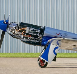 Die Spirit of Innovation: In der Nase des Fliegers sitzt der E-Motor.