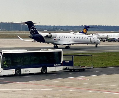 d acne bo,bardier crj 900 lufthansa cityline fra
