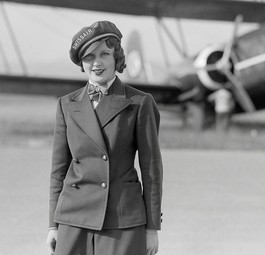 Nelly Diener: Sie wurde 1934 bei der Swissair die erste Flugbegleiterin Europas.