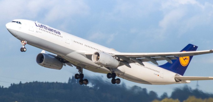 Airbus A330 von Lufthansa.