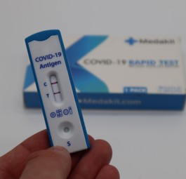 Positiver Covid-19-Test: So darf man nicht an Bord.
