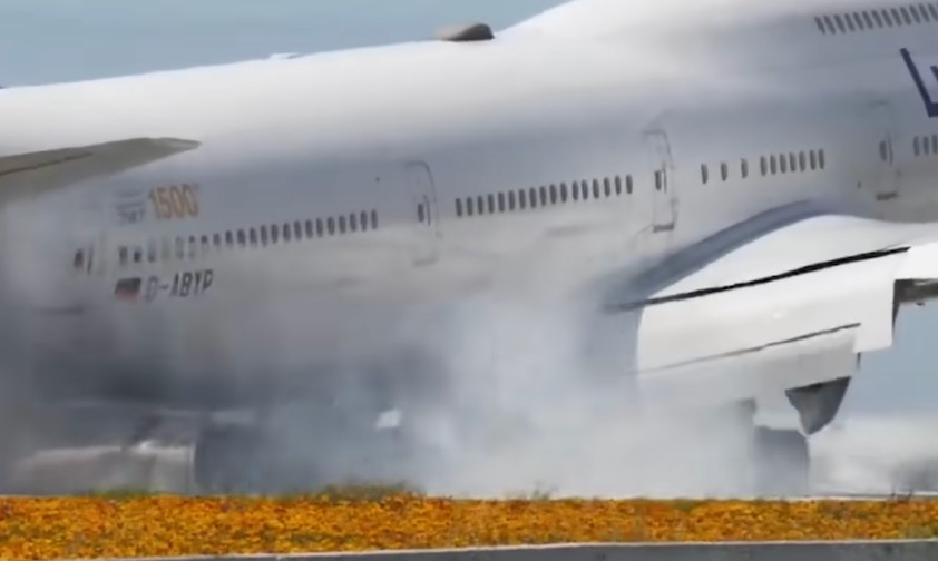 Boeing 747-8 von Lufthansa hopst und startet wieder durch
