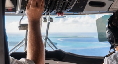 Piloten in Twin Otter: Air Tetiaroa erhält ein neues Flugzeug.