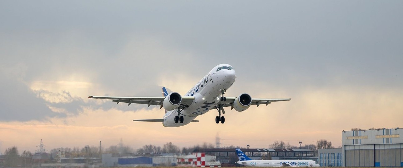 Der zweite Prototyp der russifizierten MS-21 hebt ab: Vieles schon ersetzt, aber noch nicht alles.