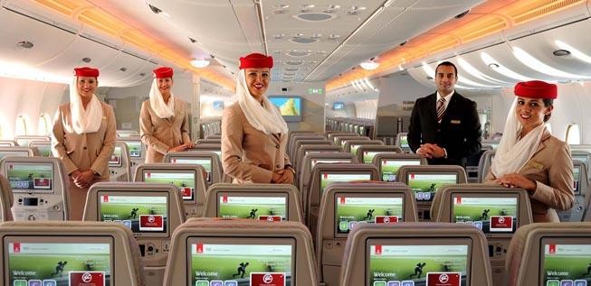 Kabinencrew von Emirates: Bald in mehr Klassen aktiv?