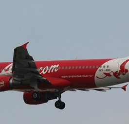 Auf Platz 10 landet eine Billigairline: Thai AirAsia schafft es bei 88,7 Prozent ihrer Flüge pünktlich zu sein.
