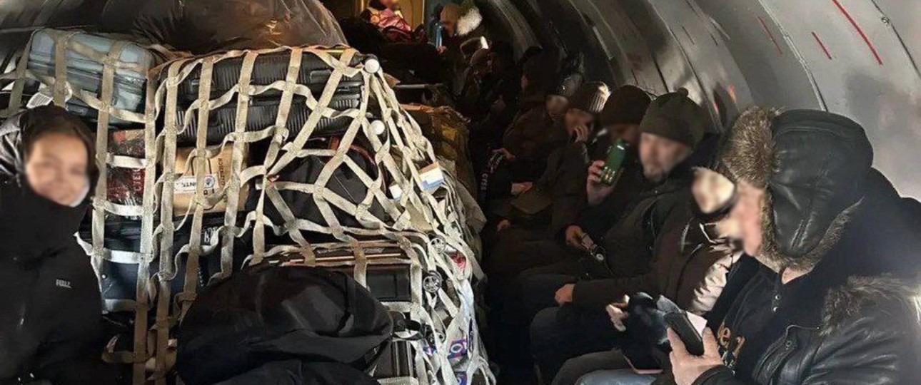 Blick in die Antonov An-26: Die Reisenden wussten vorher nichts vom Flugzeugwechsel.