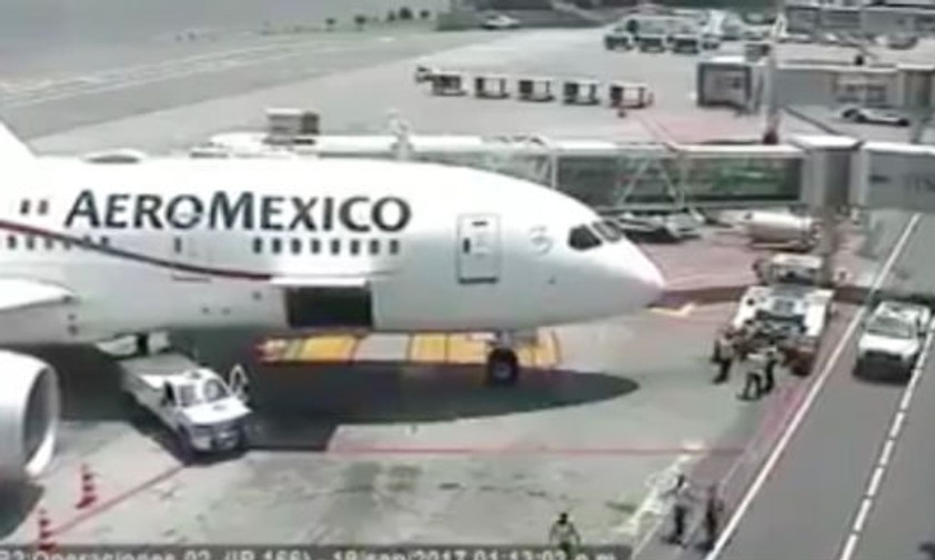 Erdbeben lässt Dreamliner hüpfen