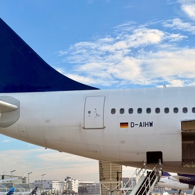 Die D-AIHW von Lufthansa: Der Airbus A340-600 machte die Derière.