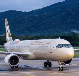 Airbus A321 von Etihad: Die Airline zieht den Start nach Luxemburg vor.