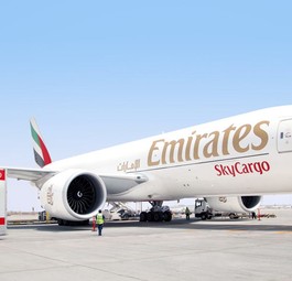 Platz 4: Emirates, Dubai - 9569 Millionen  Tonnenkilometer