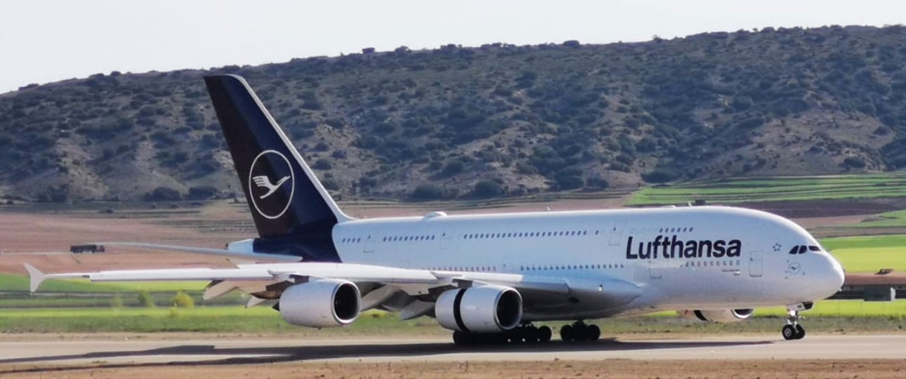 Mittlerweile stehen vier Lufthansa-A380 in Teruel.