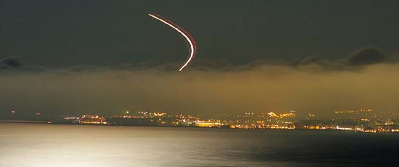 Flugzeug über Heraklion: