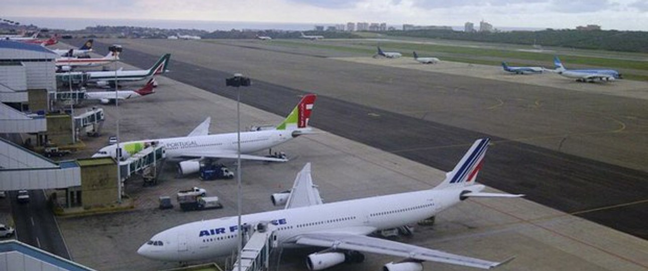 Jets am Flughafen Caracas: Immer mehr Airlines reduzieren ihre Flüge nach Venezuela.