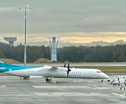 De Havilland Canada Dash 8 von Luxair: Fliegt wieder ohne Nebenbuhler nach London-City.