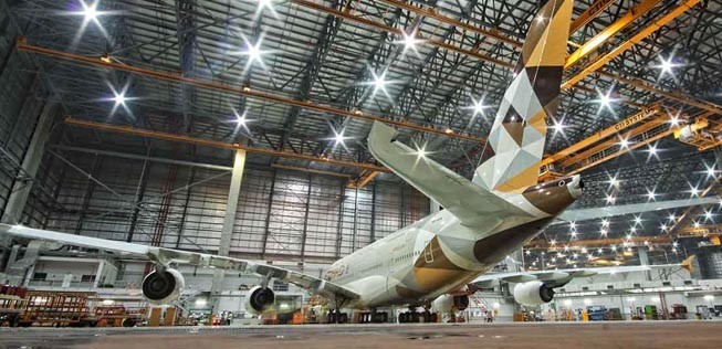 Airbus A380 von Etihad Airways: Immer mehr Superjumbos müssen zum D-Check.