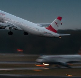 Flieger von Austrian beim Start in Tegel: Am 7. November zum letzten Mal.