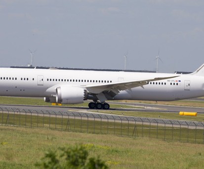 Die OE-LPL in Wien: Die Boeing 787-9 landete am 14. Mai ...
