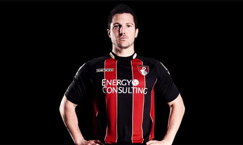 Spieler des AFC Bournemouth: Auch der Flughafen will wieder in der obersten Liga spielen.