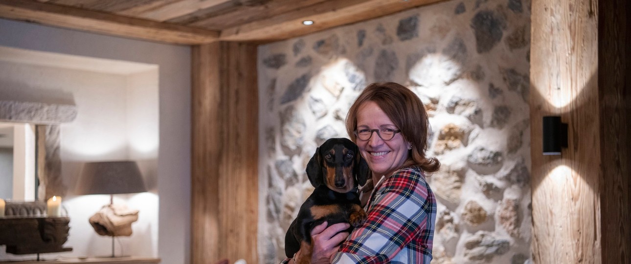 Meike-Cathérine Bambach, Gastgeberin BelArosa Chalet
