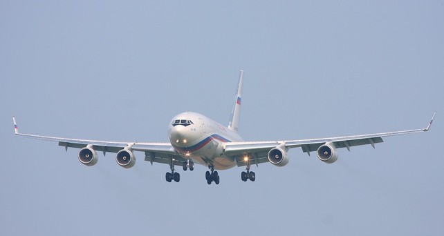 Die Ilyuhsin Il-96 mit dem Kennzeichen RA-96018: In Genf gelandet.