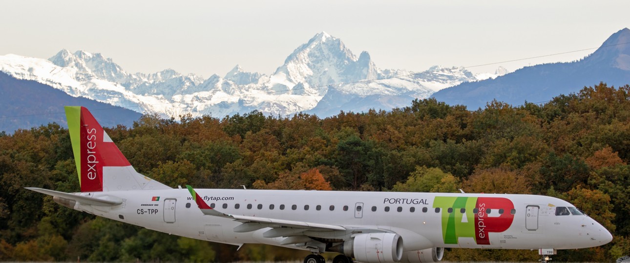 Flugzeug von Tap: Klamme Airline, hohe Abfindungen.