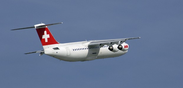 Avro 100 von Swiss: Heikle Begegnung über Süddeutschland.