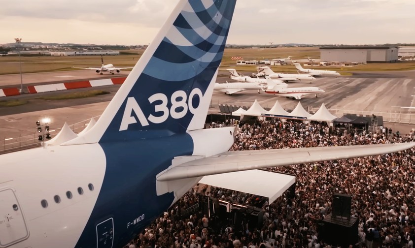 Musikalischer Nachschlag unterm Airbus A380