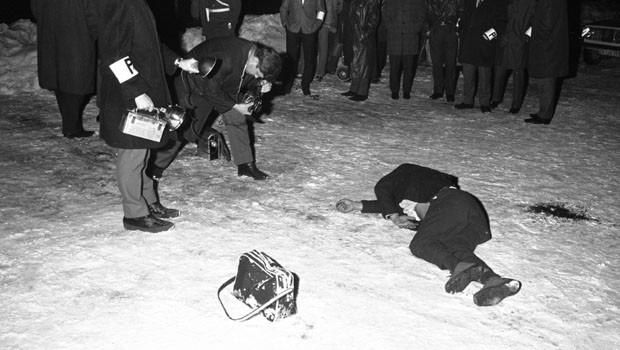 18. Februar 1969: Vier Mitglieder der Volksfront zur Befreiung Palästinas PFLP schossen in Zürich auf eine Boeing 720 von El Al. Sie wurden übermannt, ein Attentäter wurde getötet.