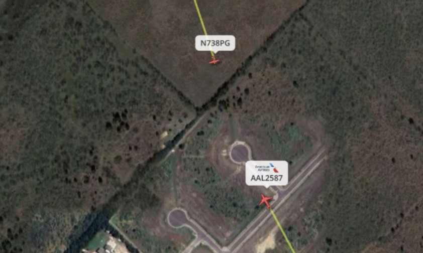 Flugverlauf von Cessna und Boeing 737: Geringer Höhenunterschied.