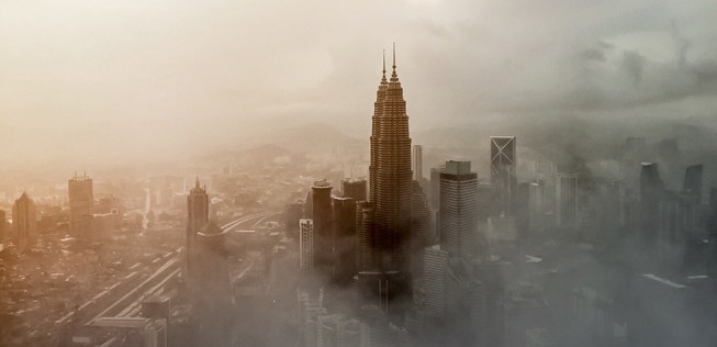 <strong>Rang 2: </strong>Singapur - Kuala Lumpur (109.752 Sitzplätze). Hier zu sehen ist die Skyline von Malaysias Hauptstadt Kuala Lumpur.