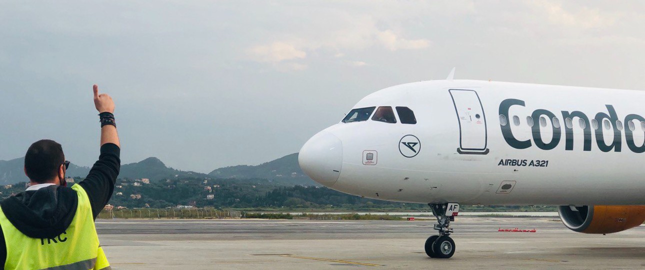 Flieger von Condor: Lufthansa sagt Daumen hoch für Zubringerflüge.