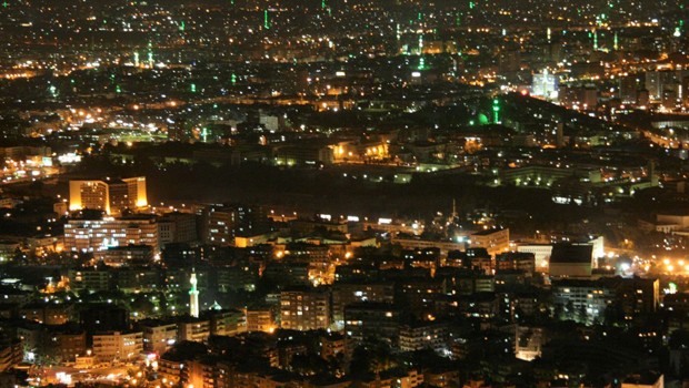 Nacht über Damaskus: Die Stadt wird von Air France vorerst gemieden.