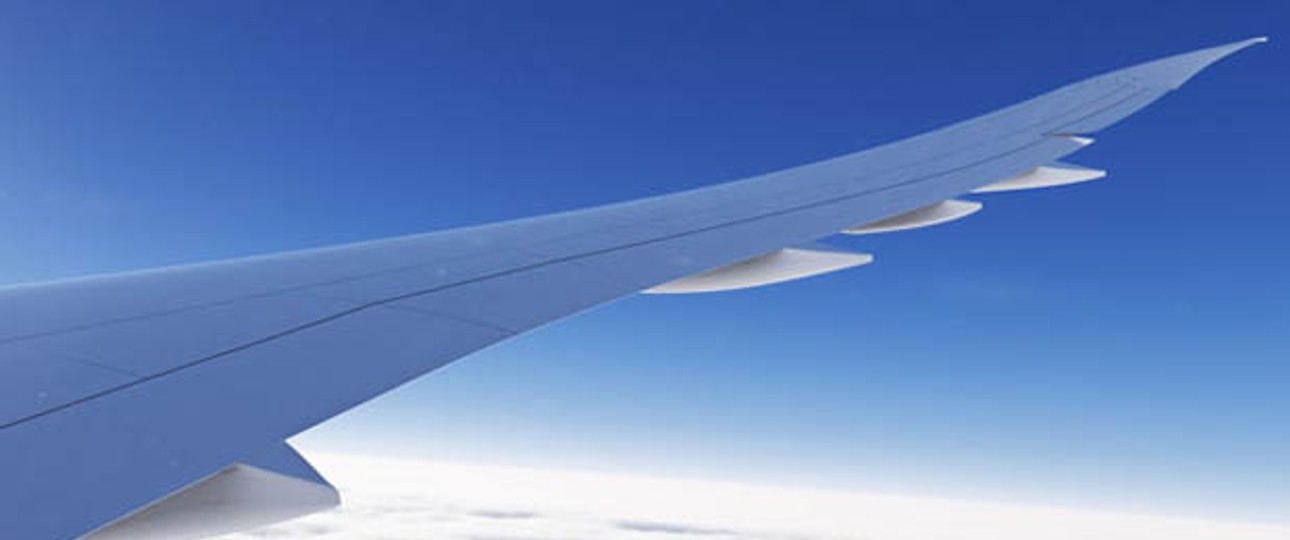 Tragfläche der Boeing 777X: Elegant geschwungen.