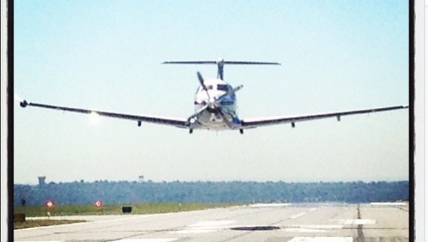 Mit dieser Pilatus PC-12 beflog das Duo 14 Länder, 17 Städte und über 24'000 Luftmeilen.