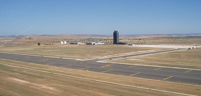 <b>Ciudad Real Central Airport, Spanien: </b>Und noch ein Beispiel aus der Kategorie Geldverschwendung: Der Flughafen nahe Toledo wurde 2009 eröffnet und drei Jahre später wieder geschlossen. Eigentlich sollte der Airport zehn Millionen Passagiere pro Jahr abfertigen, mittlerweile wurde er an eine unbekannte chinesische Firma verkauft.