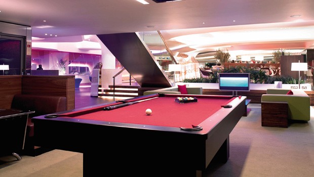 Wer Lust auf eine Runde Billiard hat, kann das bei Virgin Atlantic tun.