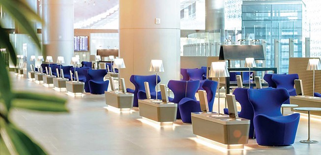 Spitzenreiter ist Qatar Airways: Die Business Class Lounge am Hamad International Airport in Doha lässt alle anderen hinter sich.