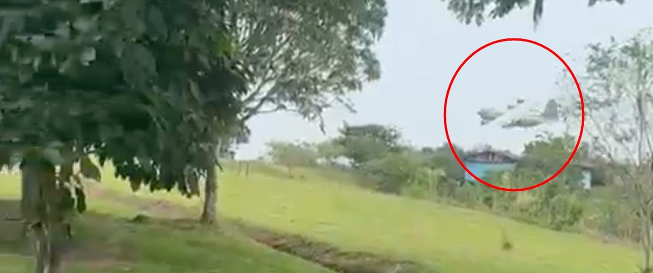 Bild aus einem Video, das den Absturz zeigen soll: Das Unglück geschah im Süden des Landes.